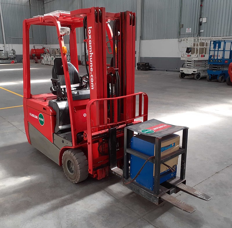 Carretilla Eléctrica 1600kg  image